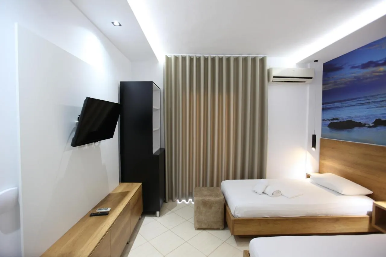 Ksamil Central Park Hotel