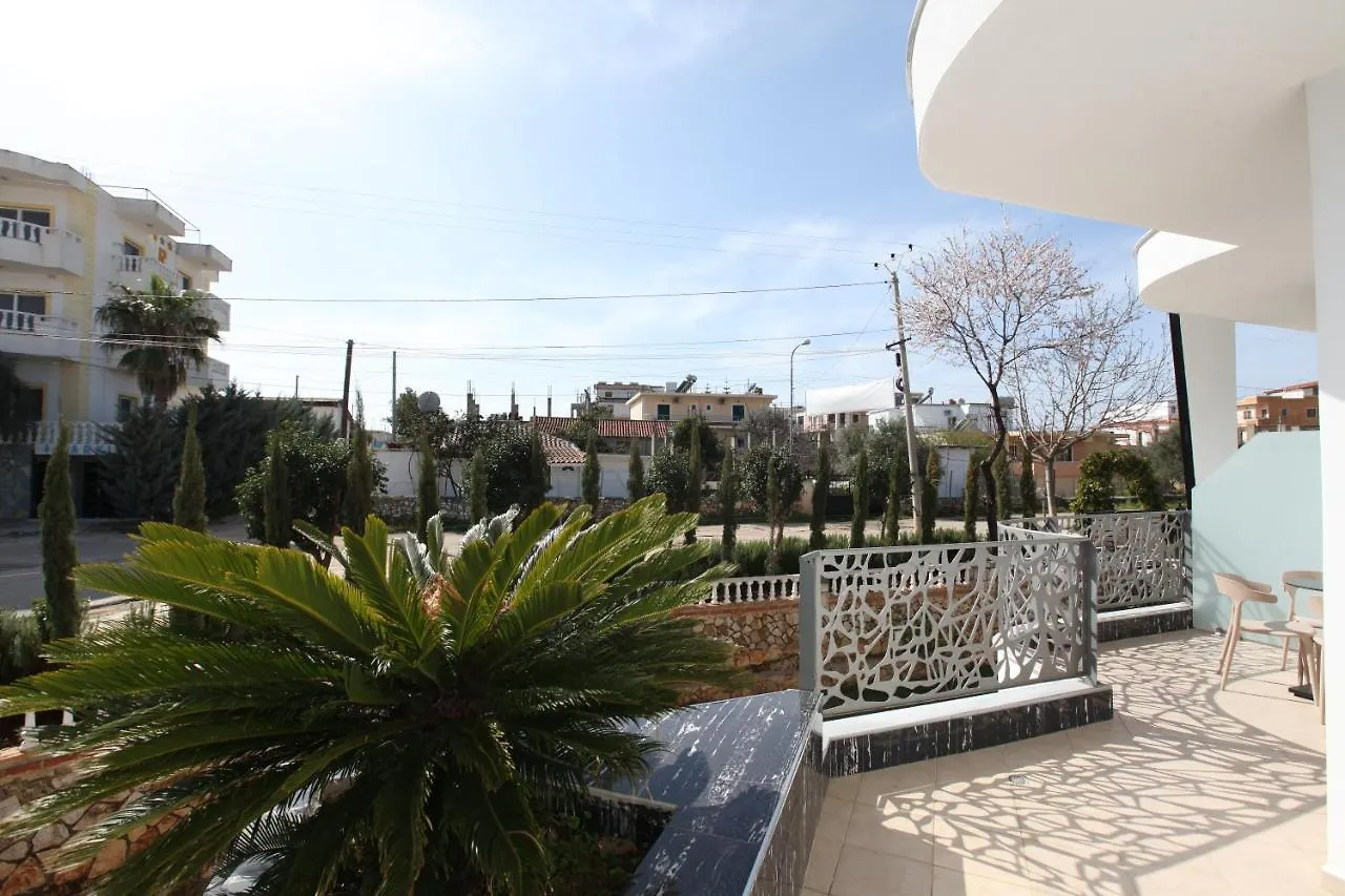 Ksamil Central Park Hotel