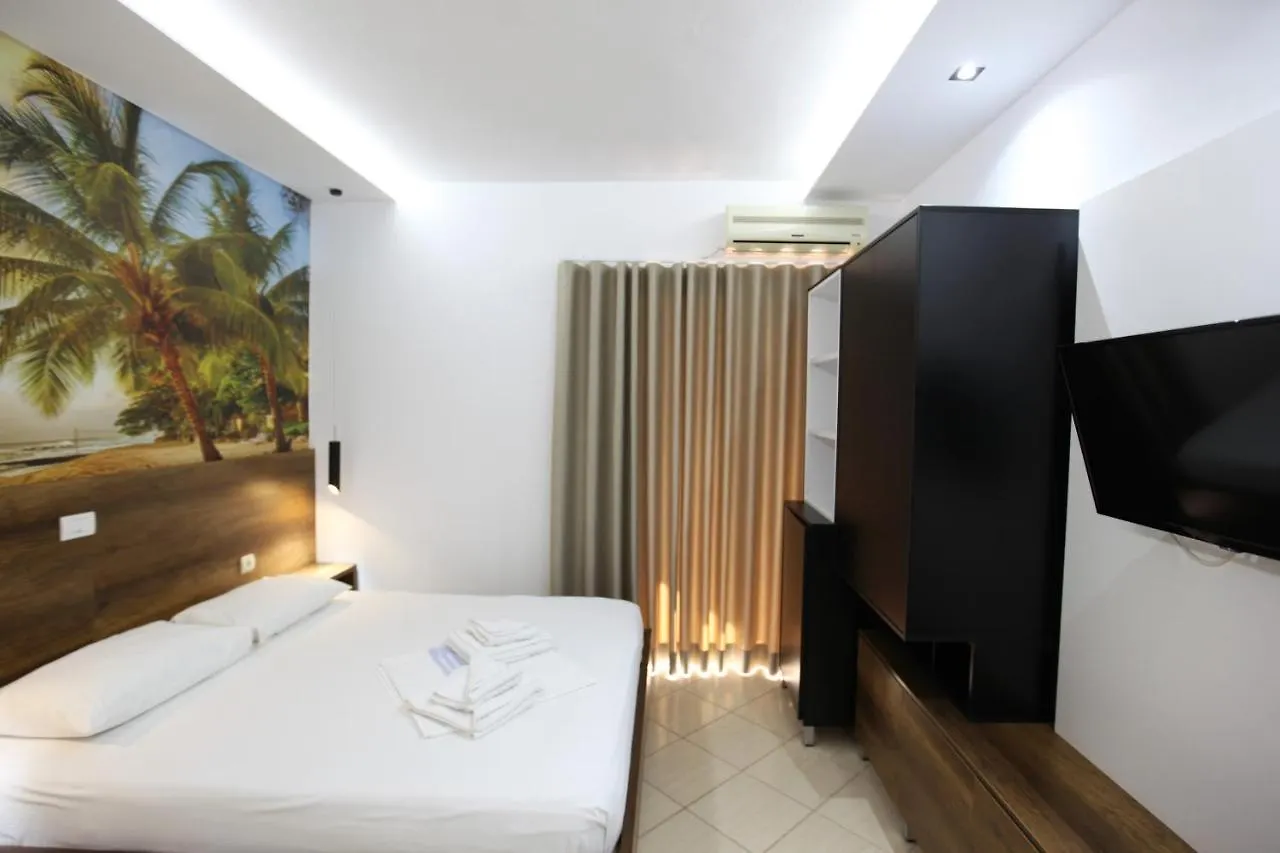 Ksamil Central Park Hotel