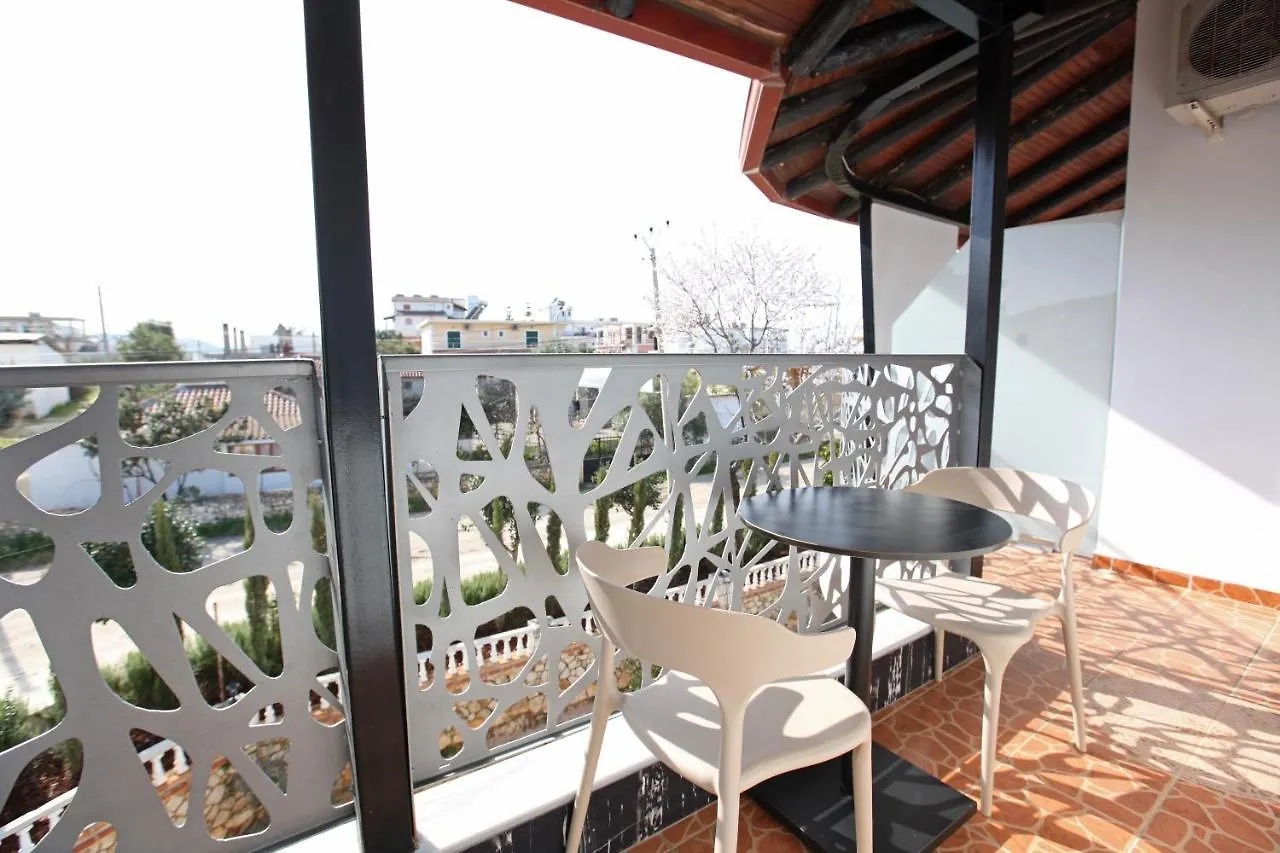 Ksamil Central Park Hotel