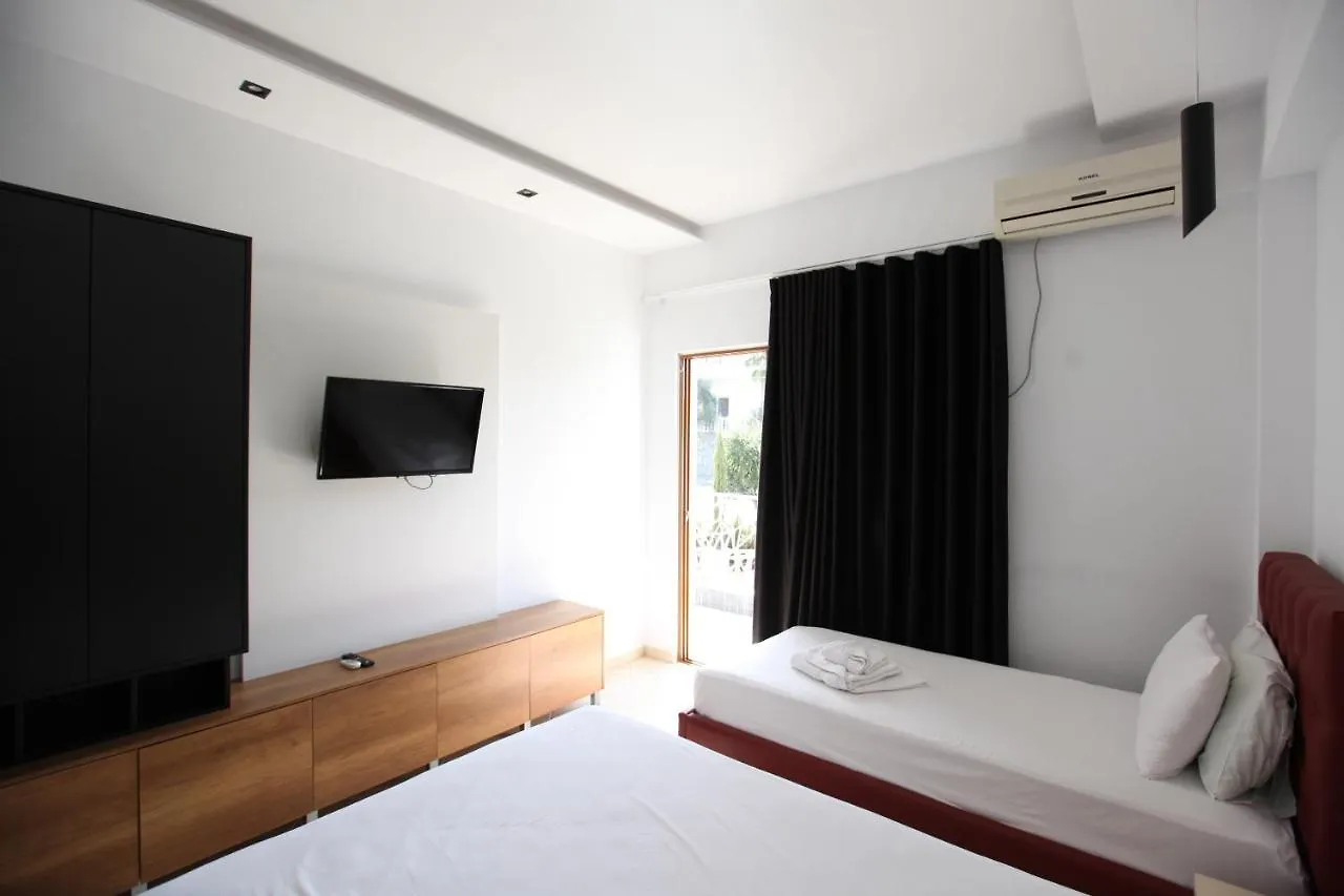 Ksamil Central Park Hotel Albanië