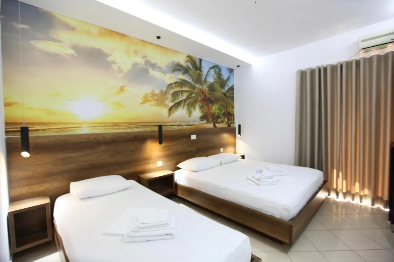 Ksamil Central Park Hotel